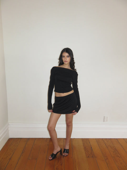 IN CONVERSATION WITH JASLEEN